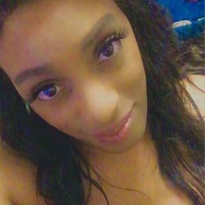 Meet your Posher, Shalanda